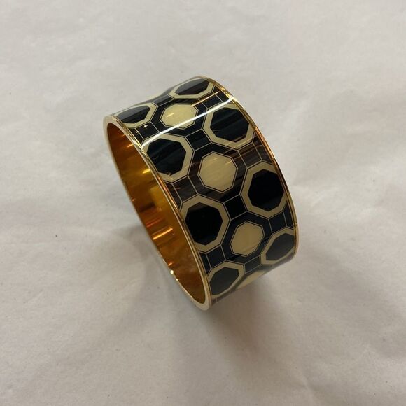 Kate Spade 2012 collection Cream and Black Geometric Bangle Bracelet - Picture 5 of 7
